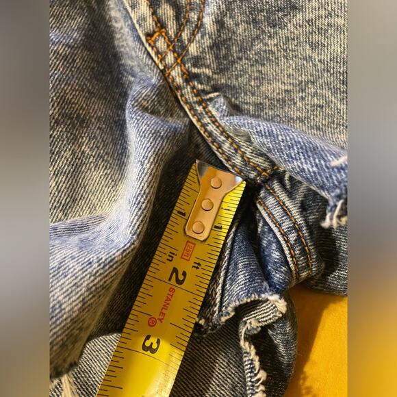REVICE Denim V Cut Waistband Low Waist Cutoff Micro Shorts Size 26 Y2K Boho - Picture 8 of 10